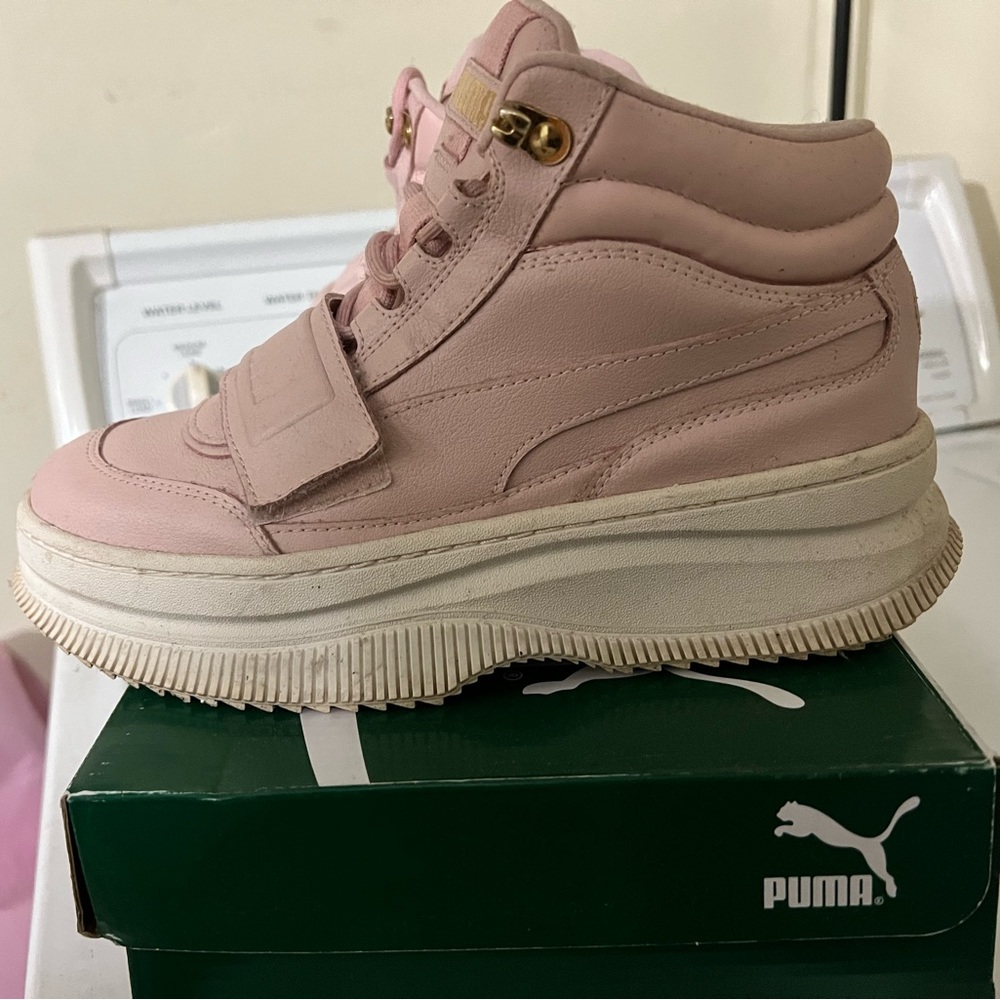 Puma Deva Boots in Marshmallow Pink